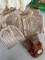 The "Snuggle & Discover" Knitted Gift Box | Grow-With-Me Set (Size 0-6M)
