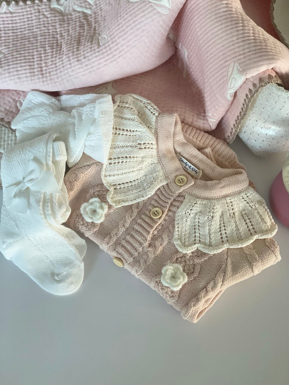 The "Vintage Rose" Premium Knitted Gift Basket | Quilted Organic Muslin Blanket & Bodysuit Se