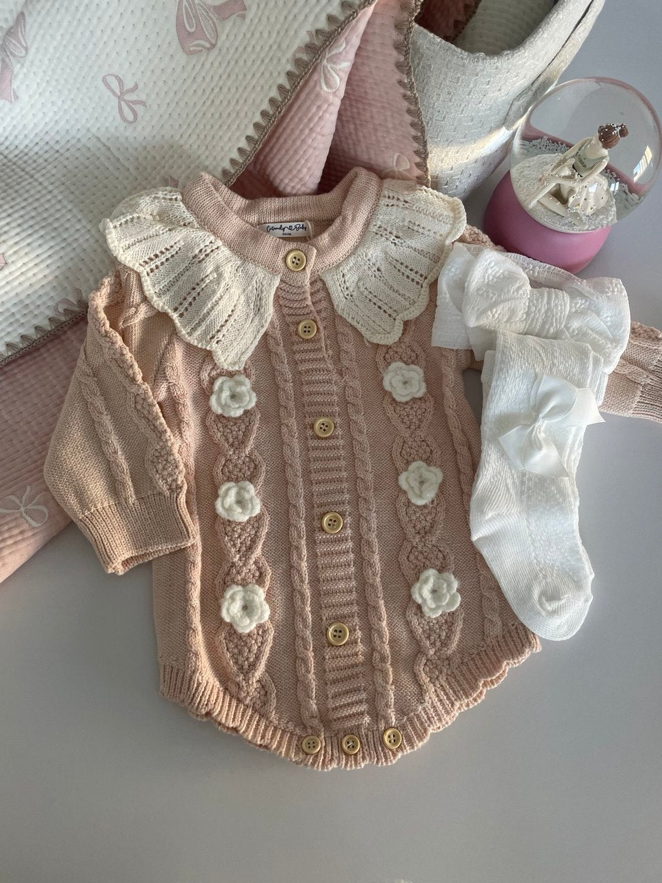 The "Vintage Rose" Premium Knitted Gift Basket | Quilted Organic Muslin Blanket & Bodysuit Se