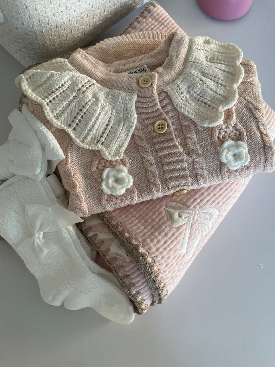 The "Vintage Rose" Premium Knitted Gift Basket | Quilted Organic Muslin Blanket & Bodysuit Se