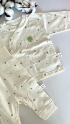 The "First Moments" Premium Organic Newborn Set – Clover Edition
